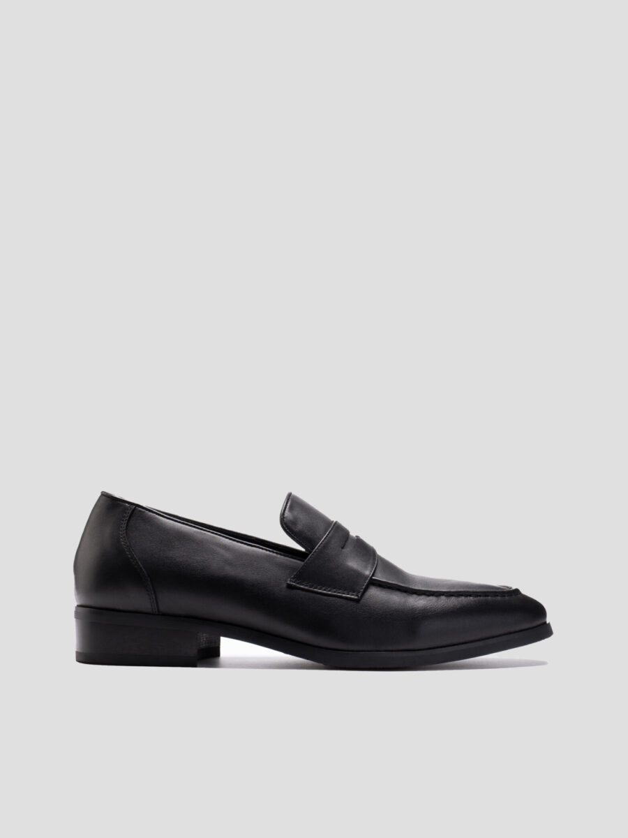 THE ALMOND LOAFER