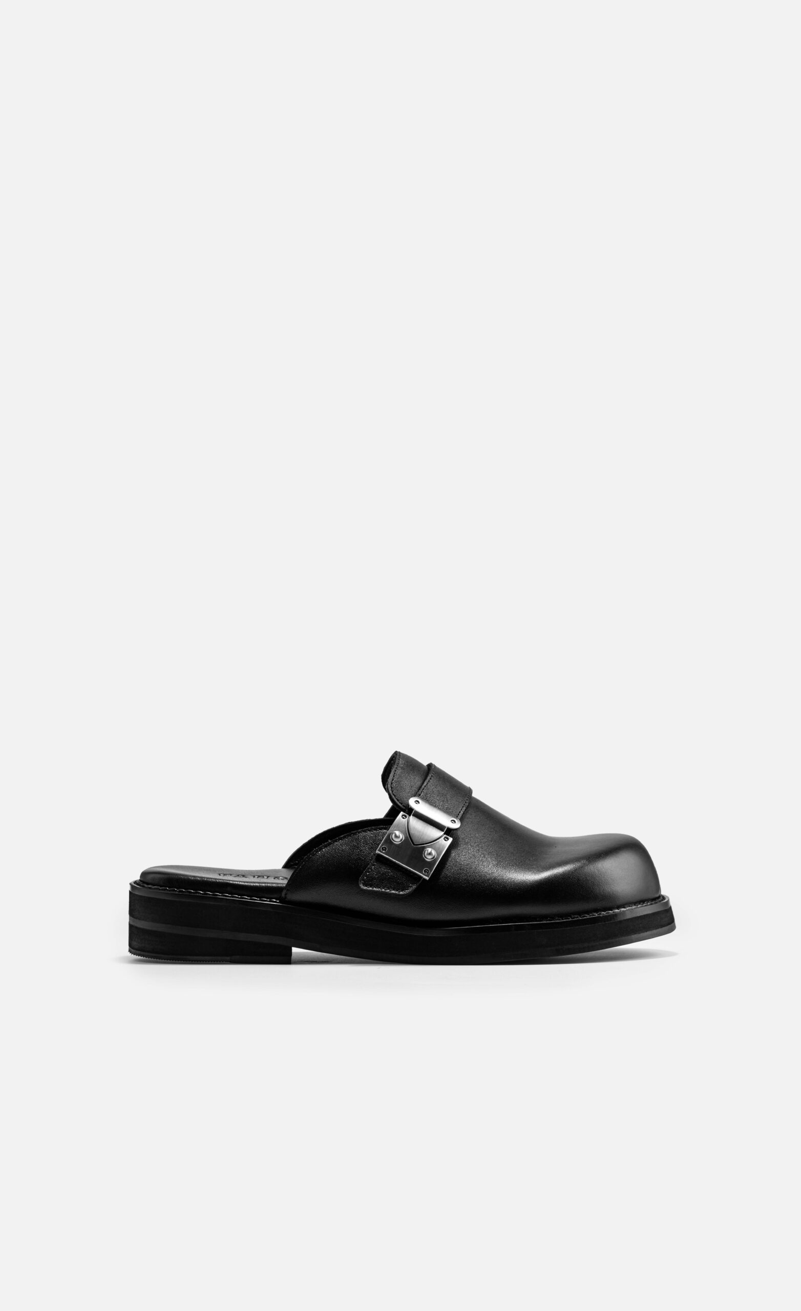 URBAN MULES BLACK LEATHER