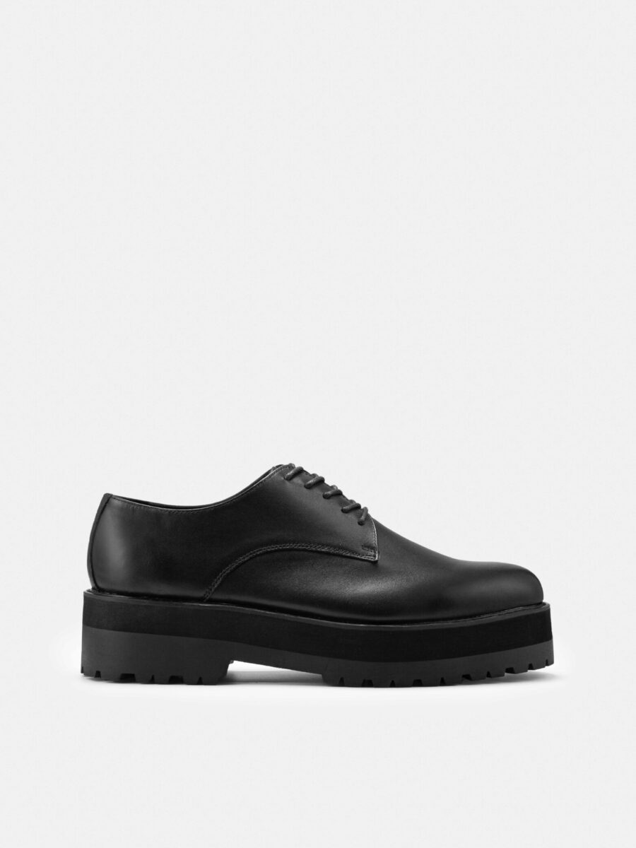 THE ROUND DERBY BLACK LEATHER | CMD